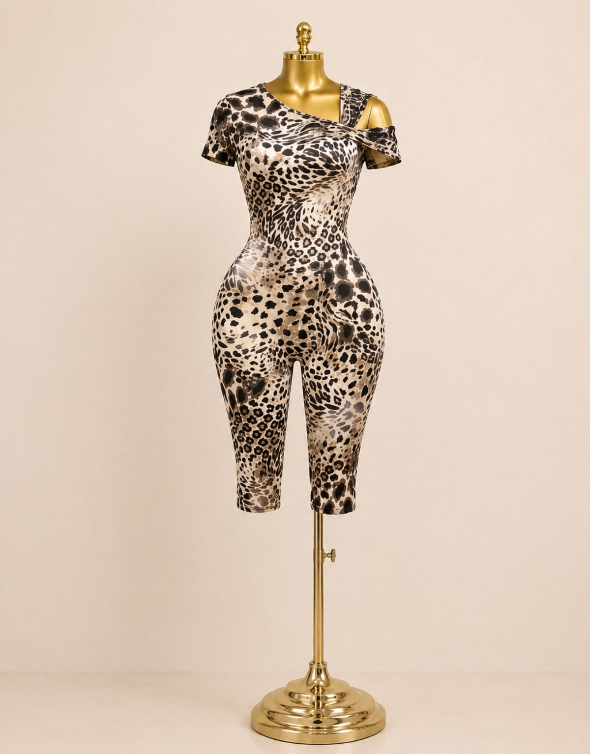 Leopard jumper